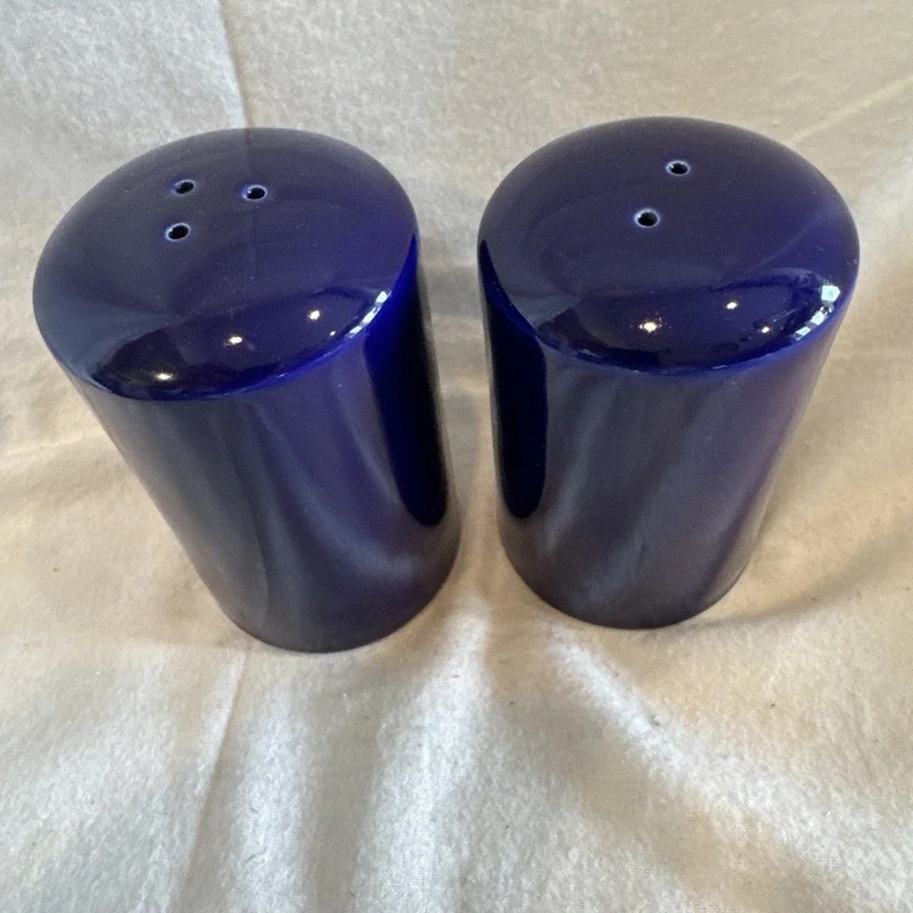 Vtg Cobalt Blue Ceramic Cylinder Salt & Pepper Shakers Mervyns Japan 4